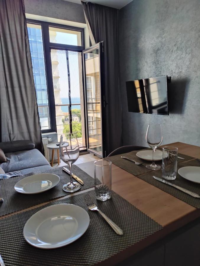 Ferienwohnung Platinum Sea View Odessa Exterior foto
